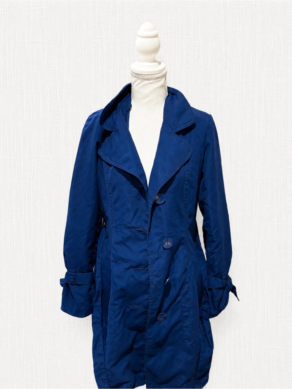 Vero Moda Women’s Blue Trench Coat Size Small Belted Tie Cuff Jacket